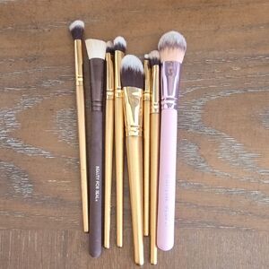 Makeup Brushes